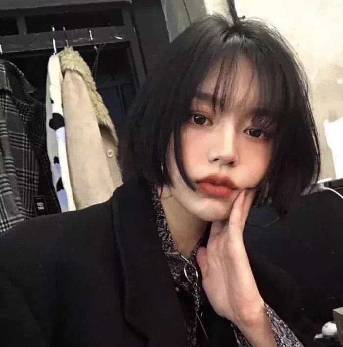 午夜下的刺花 在线观看